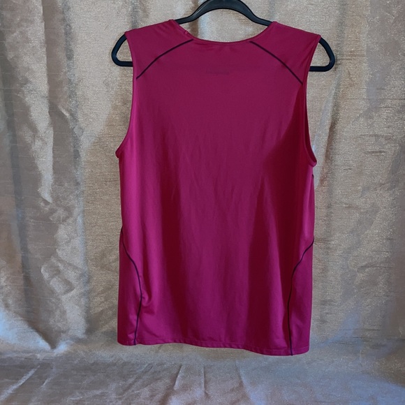 Patagonia Women’s Large sleeveless Tank Top. - Picture 2 of 3
